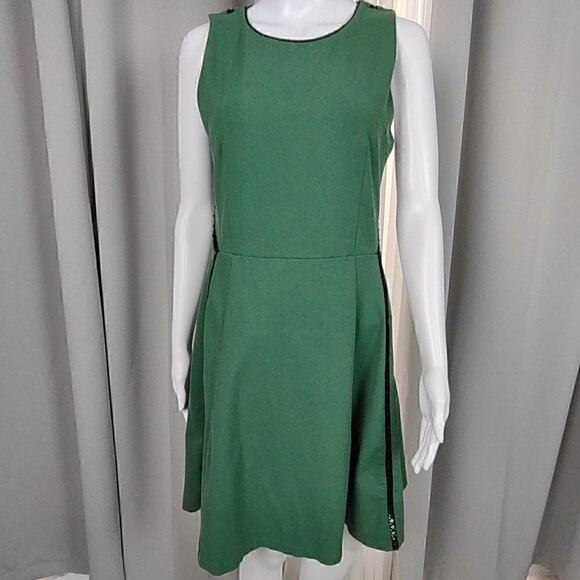 Cynthia Rowley Dresses & Skirts - Cynthia Rowley Fully Lined Green Sleeveless Midi Dress Size Medium